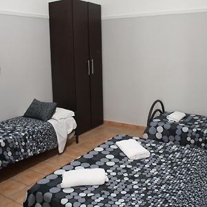 Privé Vierpersoonskamer